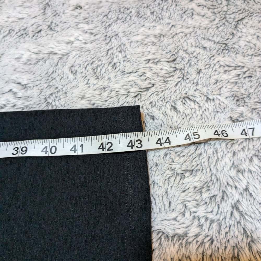 Beyond Yoga Black Midi Dress - Picture 6 of 9